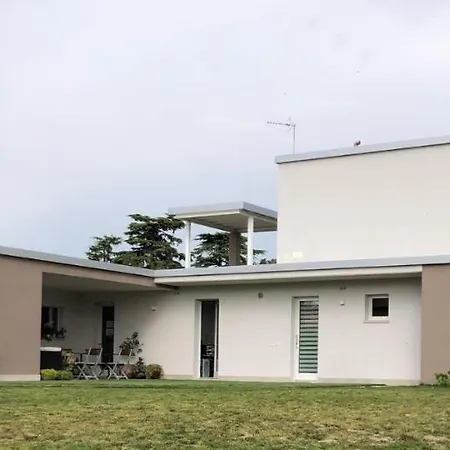 게스트하우스 I Broletti Del Garda