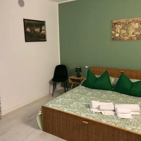 게스트하우스 I Broletti Del Garda 3*
