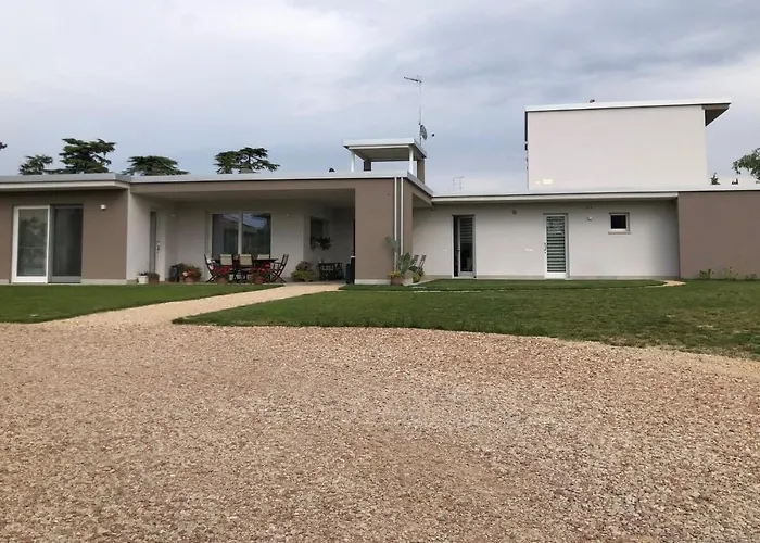 I Broletti Del Garda בית הארחה