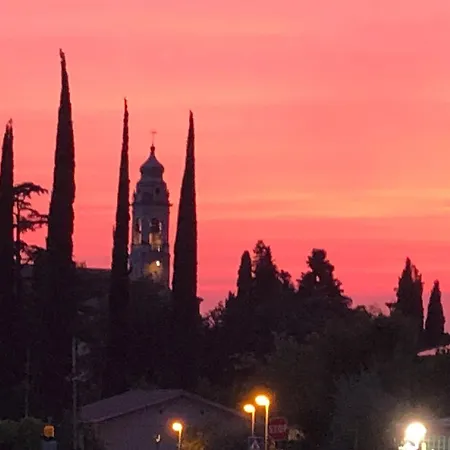I Broletti Del Garda Gasthof *