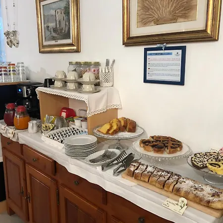 I Broletti Del Garda بيت ضيافة